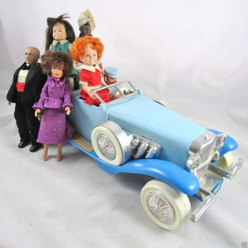 Little orphan annie dolls limousine car warbucks hannigan knickerbocker 1982 lot