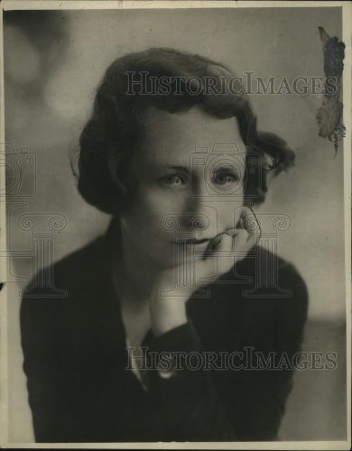 1924 Press Photo Edna St. Vincent Midlay - neo07032
