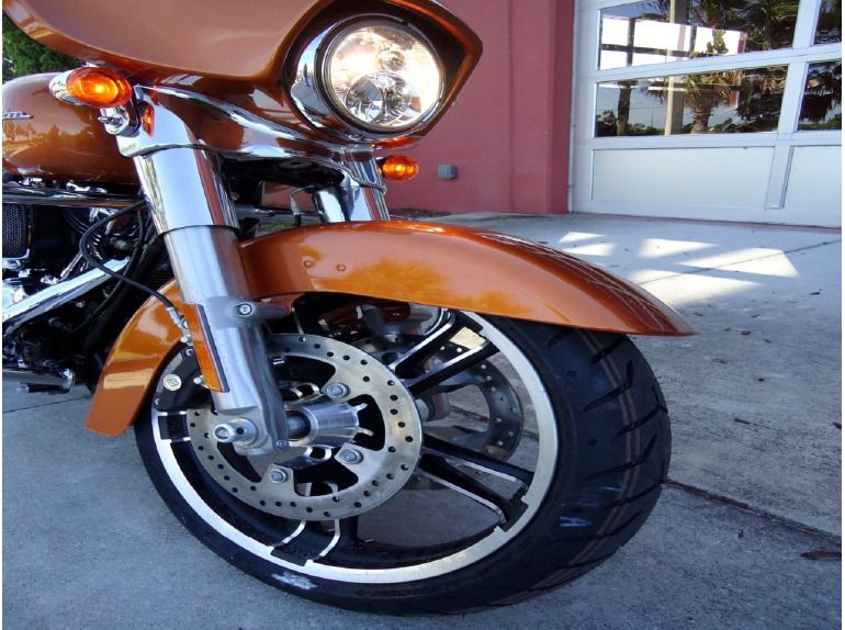 2014 Harley-Davidson FLHXS Street Glide 