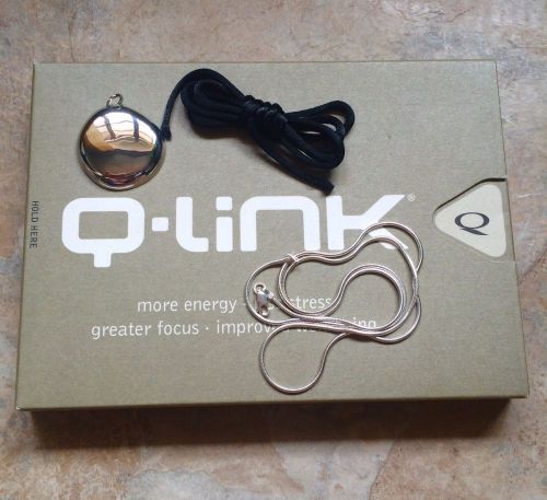 NEW, NEVER USED, STERLING SILVER POLISHED PEBBLE QLINK W NEWEST SRT3 TECHNOLOGY