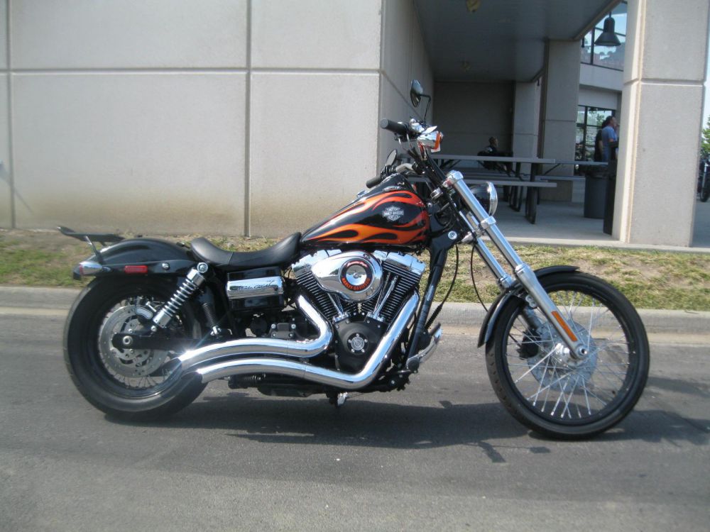 2010 Harley-Davidson Wide Glide FXDWG Sportbike 