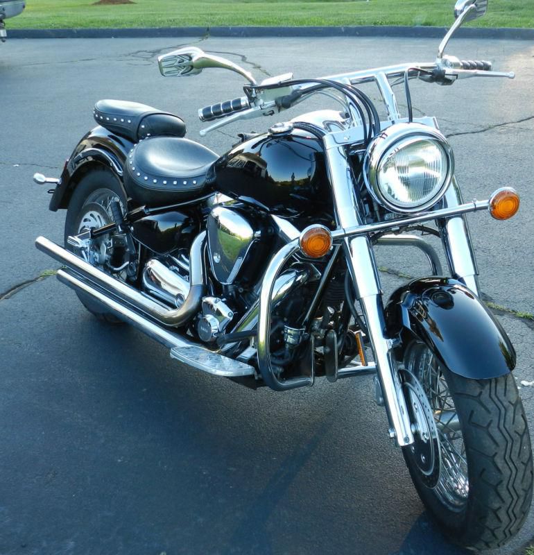 2001 Yamaha Road Star 1600cc/Harley Davidson
