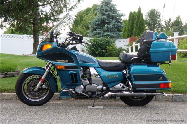 1994 Blue Kawasaki Voyager