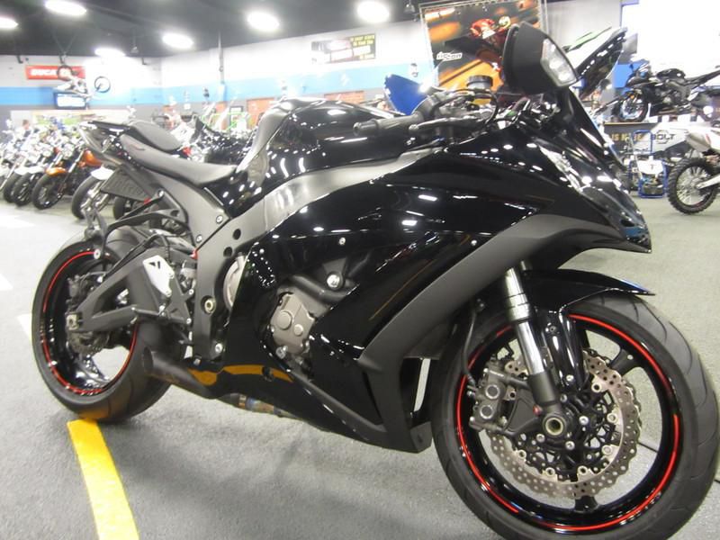 2011 Kawasaki Ninja ZX-10R Sportbike 