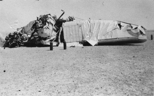 84 sqn, vincent k4120 crashed on shaibah range, 22 jun 1936; original photo