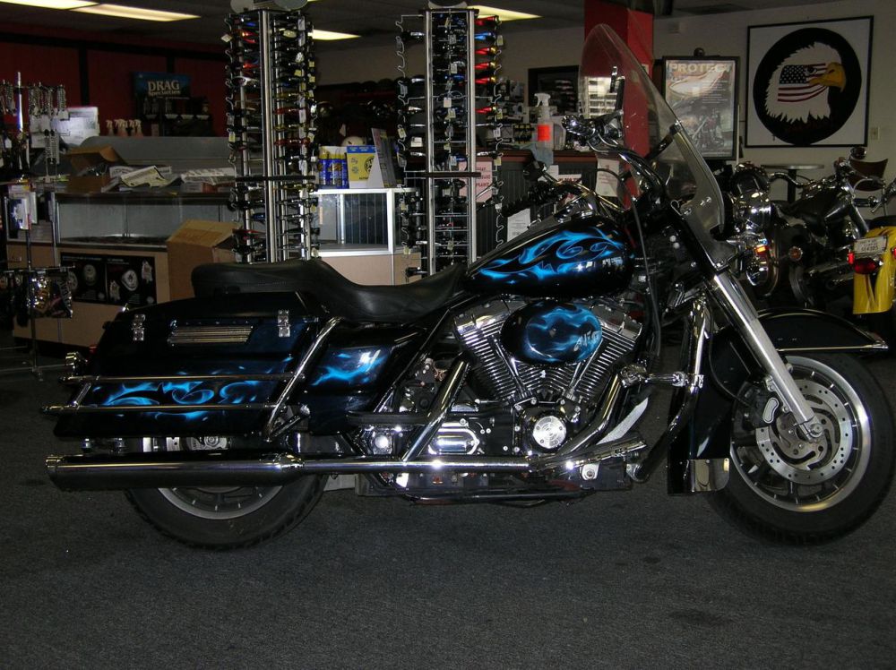 2006 Harley-Davidson ROAD KING Cruiser 