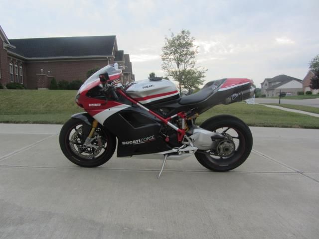 2010 Ducati Superbike