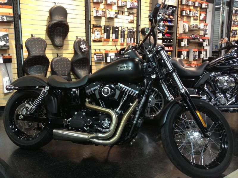 2013 Harley-Davidson FXDB - Street Bob Cruiser 