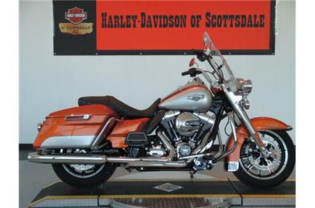 2014 Harley-Davidson FLHR Touring 