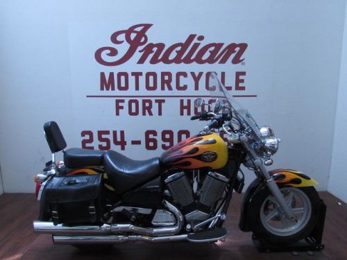 2002 Victory V92C Deluxe