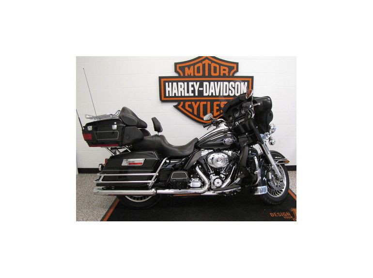 2013 Harley-Davidson Ultra Classic Electra Glide - FLHTCU 