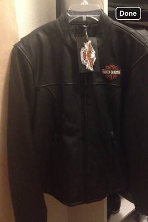 Must sell!!New w/tags ($279) Ladies Harley Davidson Leather Jacket 1W