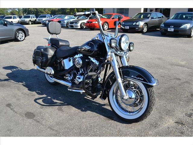Used 2012 HARLEY-DAVIDSON HERITAGE SOFTTAIL for sale.