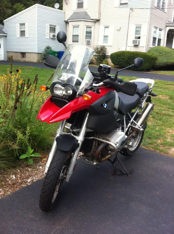 Low miles 2005 BMW R 1200 GS with ABS.