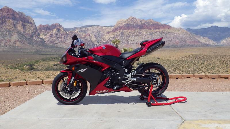 2007 yamaha red r1 "collectible condition" 6k miles with bin extras - video
