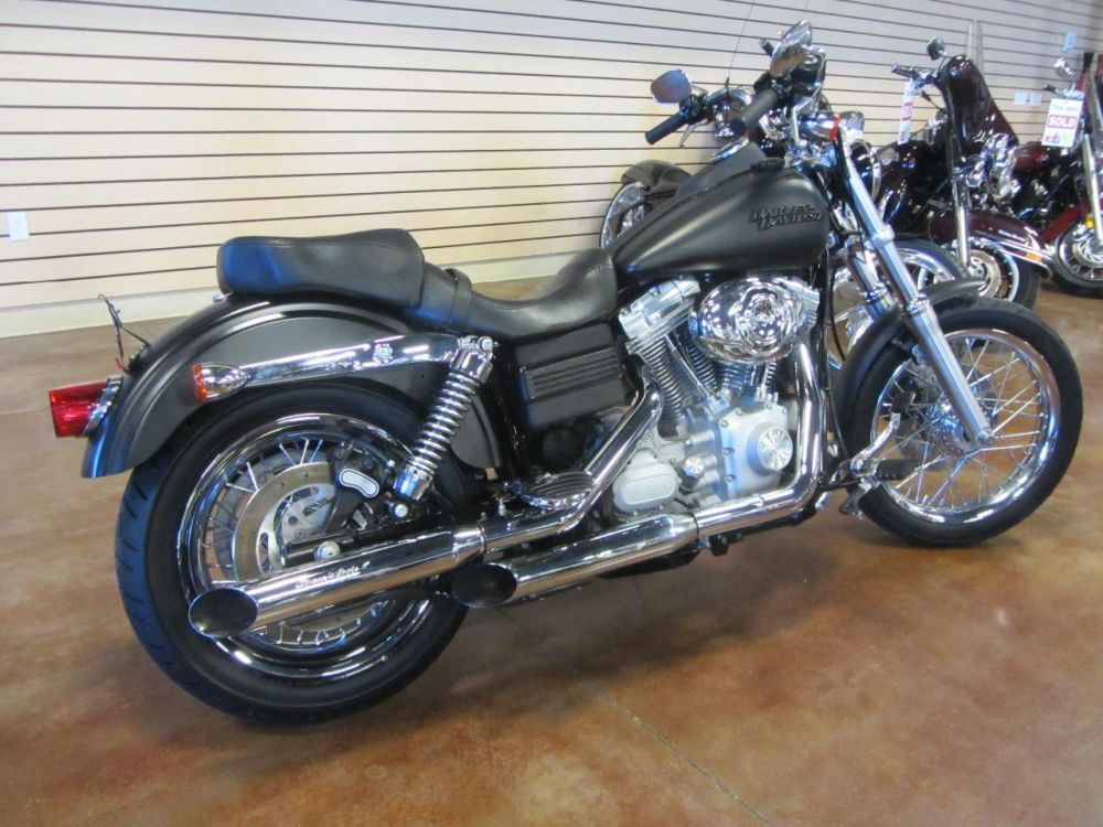 2006 Harley-Davidson Dyna Standard 