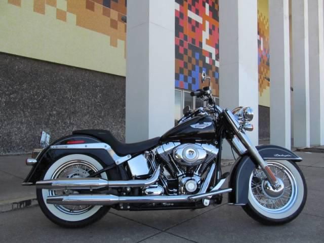 2010 Harley-Davidson Deluxe Cruiser 