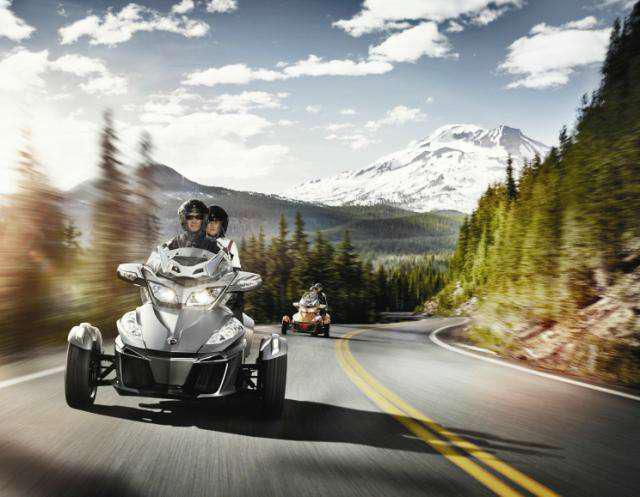 2014 can-am spyder rt limited  touring 