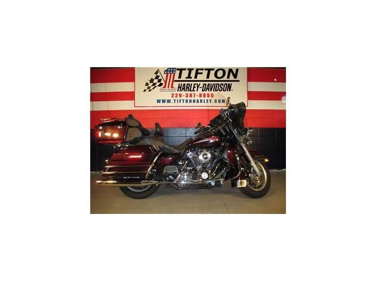 2007 Harley-Davidson FLHTCU Touring 