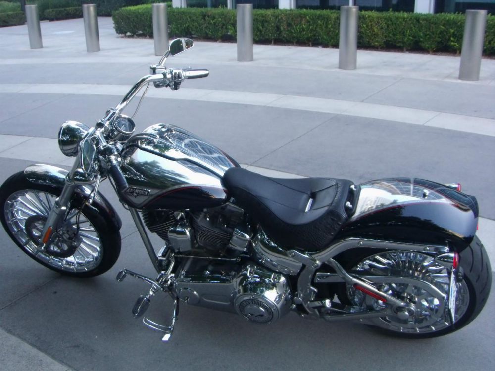 2013 Harley-Davidson Breakout CVO Cruiser 