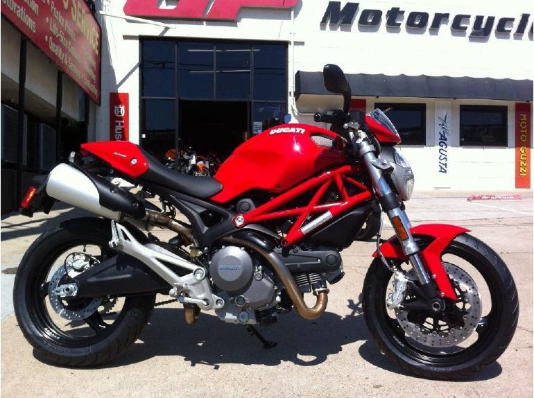 2013 Ducati Monster 696 ABS 