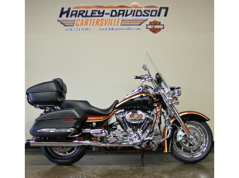 2008 Harley-Davidson FLHRSE4 Screamin' Eagle Road King Cruiser 