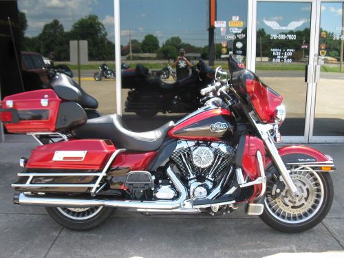 2012 Harley-Davidson Touring FLHTCU Electra Glide Ultra Classic