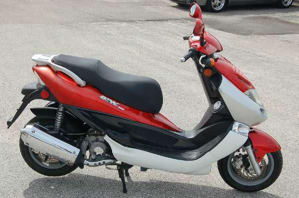 2005 Kymco Bet & Win 250 Scooter 