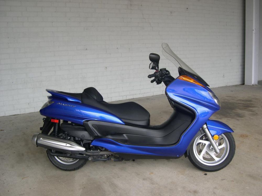 2007 yamaha majesty  scooter 