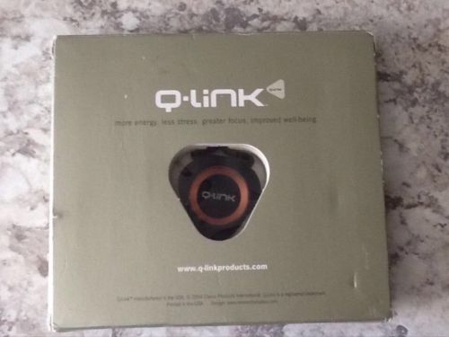 Q-LINK PENDANT WITH BOX and Info Booklet