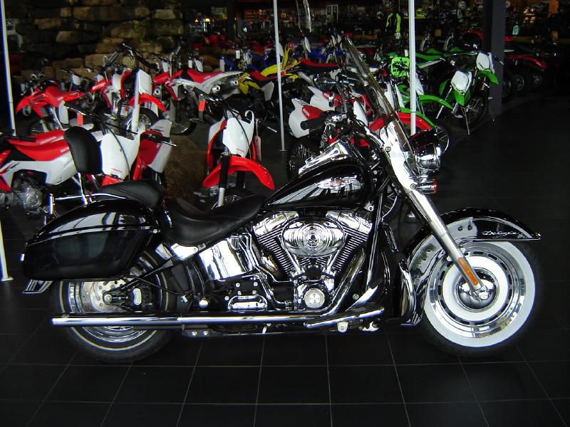 2007 Harley-Davidson Softail Deluxe Flstni DELUXE Cruiser 