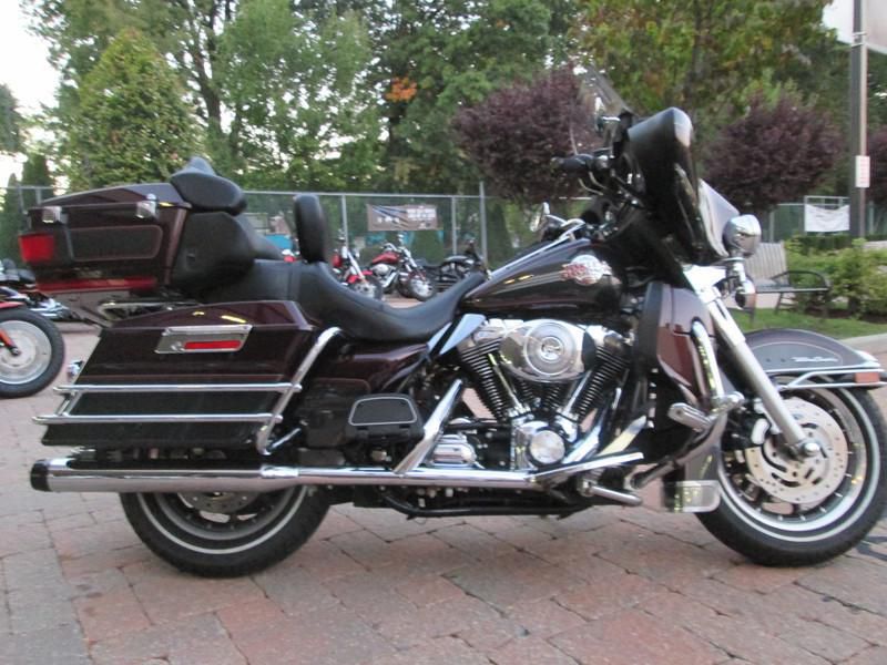 2006 Harley-Davidson FLHTCUI - Electra Glide Ultra Classic Touring 