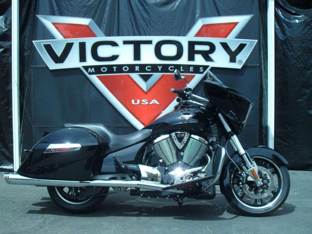 2013 Victory Cross Country Touring 