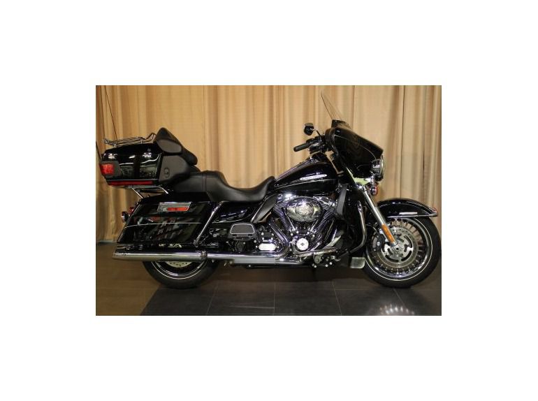 2012 Harley-Davidson Touring FLHTK - Electra Glide Limited 