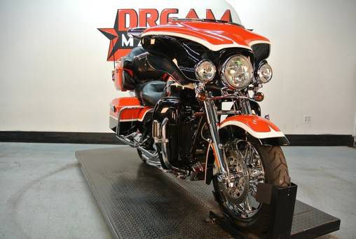 2012 Harley-Davidson Screamin&#039; Eagle Ultra Classic FLHTCUSE7 ABS, 110