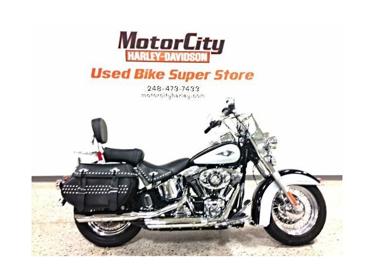 2013 Harley-Davidson Heritage Softail Classic 110th Anniversary 