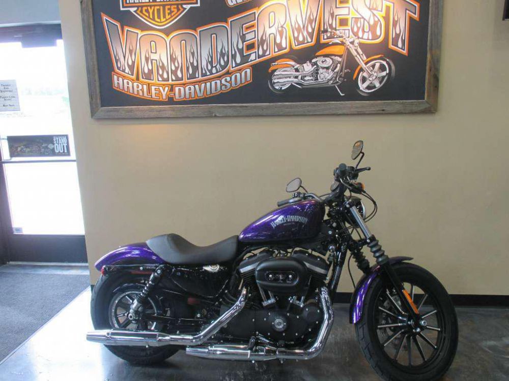 2014 Harley-Davidson XL 883N Sportster Iron 883 Cruiser 