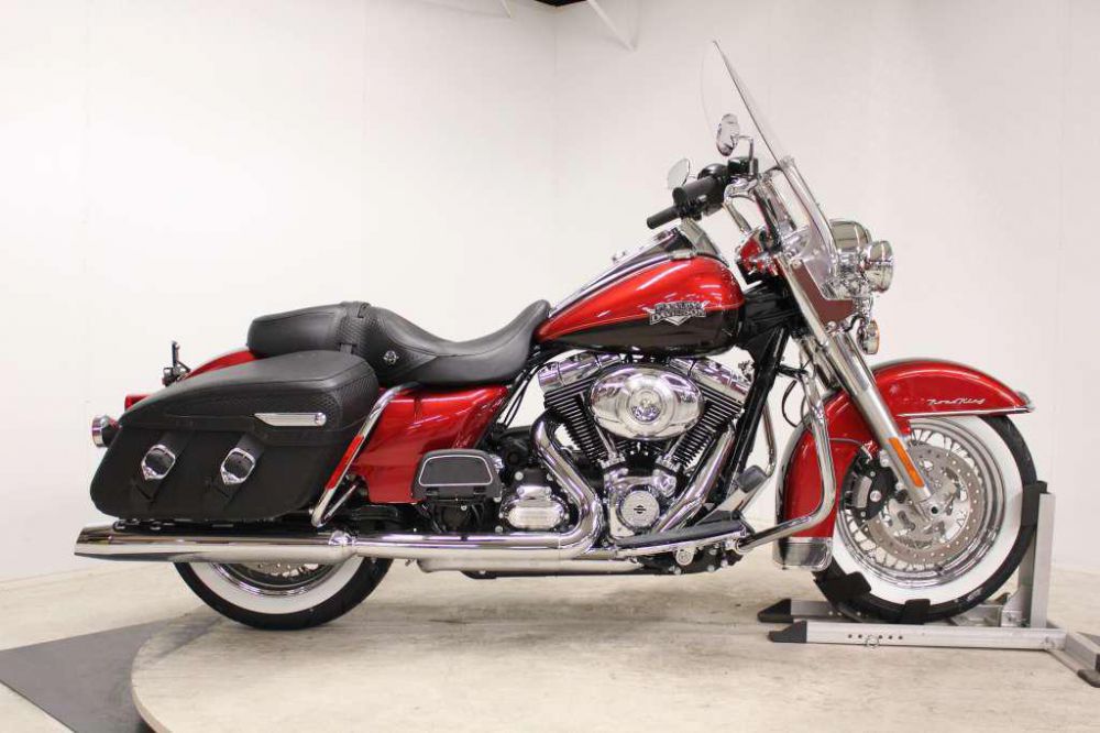 2013 harley-davidson flhrc road king classic  touring 