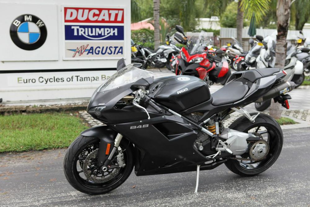 2010 Ducati SUPERBIKE 848 Sportbike 