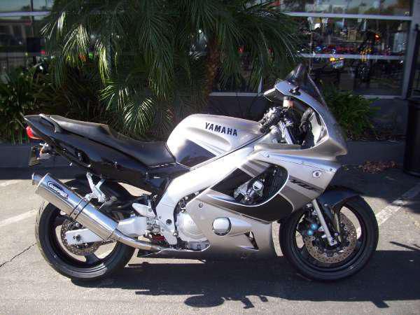 2003 yamaha yzf-600r  sportbike 
