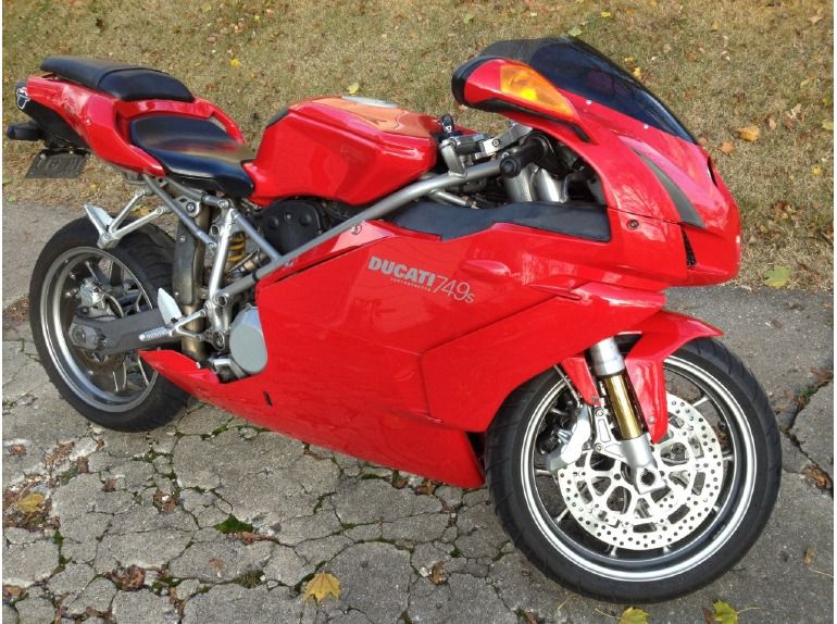 2003 Ducati Superbike 749 