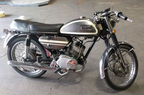 1971 Yamaha CS3