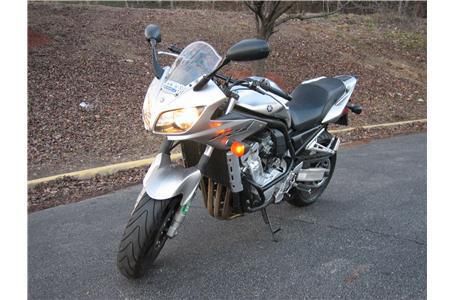 2003 Yamaha FZ1 Standard 
