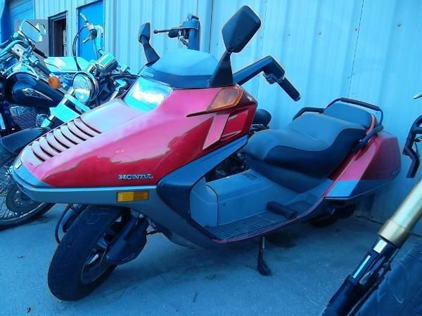 1986 honda 250 helix  scooter 