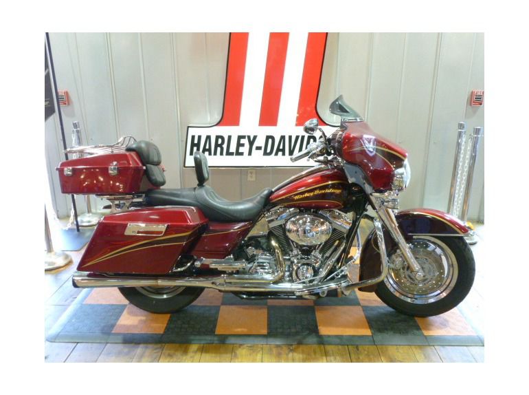 2005 Harley-Davidson FLHTCSE5 