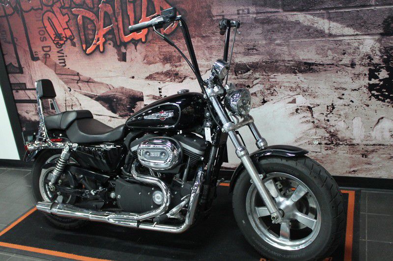 2012 Harley-Davidson Sportster 1200 Custom - XL1200C
