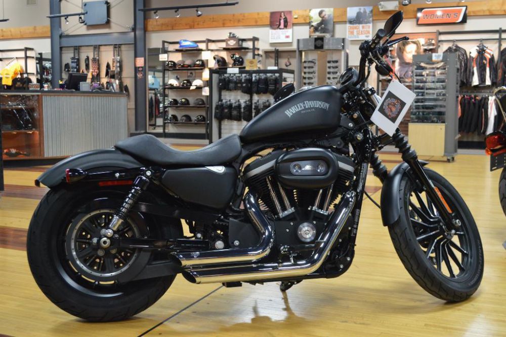 2012 Harley-Davidson XL883N Sportster Iron 883 Cruiser 