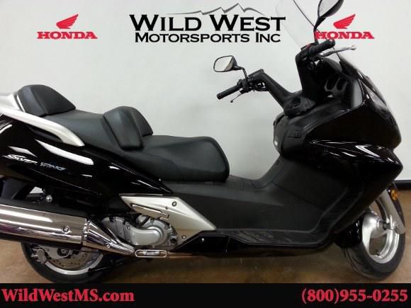 2013 Honda Silver Wing ABS Moped 