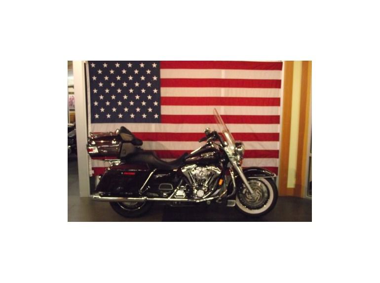 2006 Harley-Davidson Touring FLHRCI - ROAD KING CLASSIC 