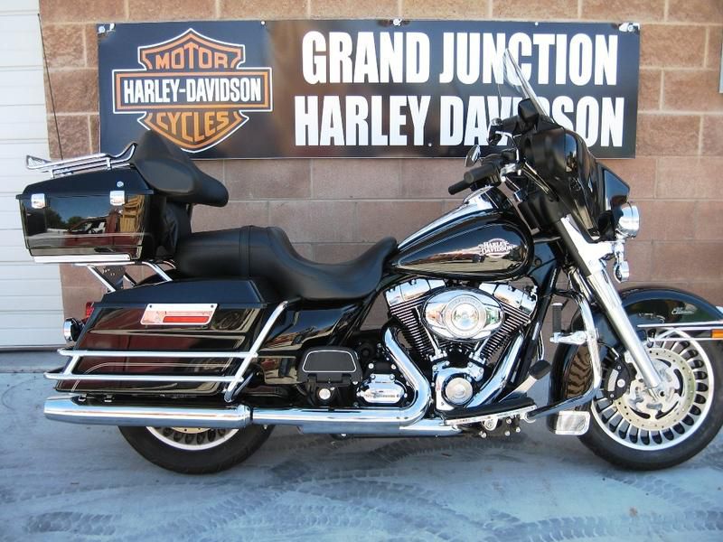 2010 Harley-Davidson FLHTC - Electra Glide Classic Touring 